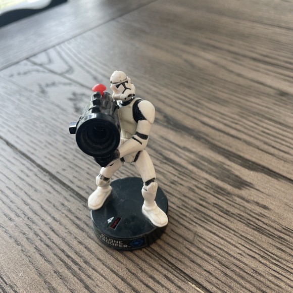 Star Wars 2005 LFL Hasbro Attacktix Battle Masters Game Pieces pilot trooper - Picture 7 of 11